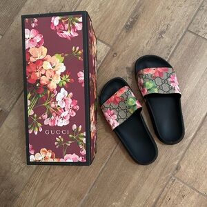 Gucci Black and Floral Sandals